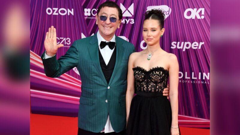 Певец Григорий Лепс и Аврора Киба на премии Муз-тв