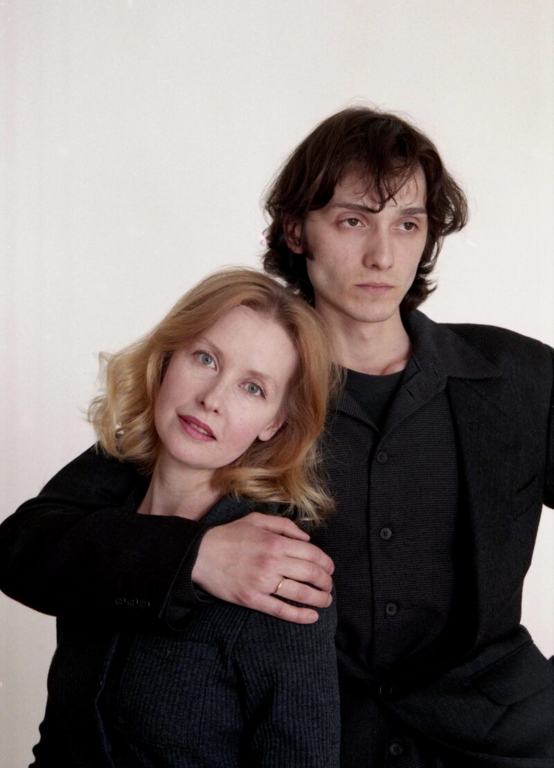 Ее героиня покорила сердца, но в жизни ждало забвение: как Светлана Рябова в 65 лет обрела «божий дар» в дочерях после предательства