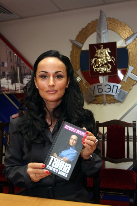 Её карьера – «вызов обществу»: Ирина Волк сочетает погоны, подиум и тайну двух сыновей