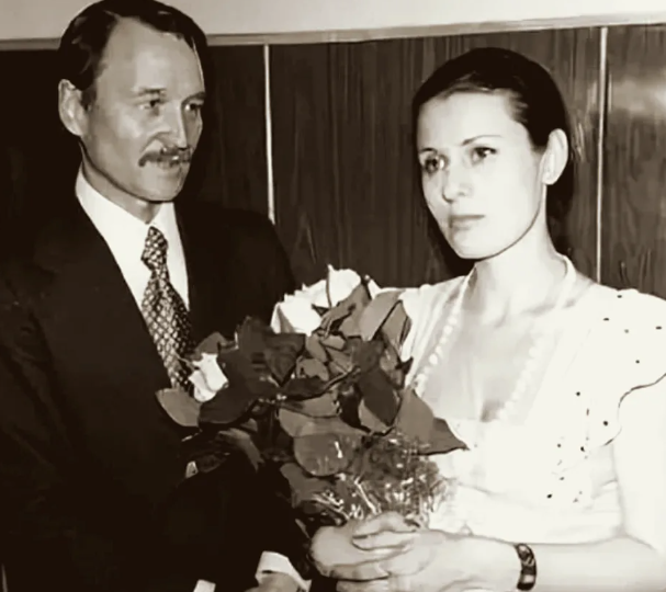 Владимир Баранов — тайный возлюбленный певицы.