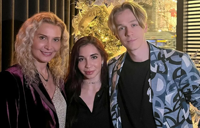 От бездомности до «золотого конвейера»: 49-летняя Этери Тутберидзе, пережившая теракт, создала империю фигурного катания, но ее методы до сих пор вызывают споры