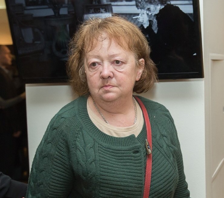 Елена Королёва, внучка Гурченко, продолжила семейную драму.