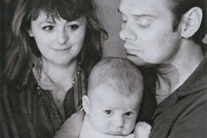 На съёмках фильма «Калиф-аист» вспыхнула искра между Натальей Селезнёвой и Владимиром Андреевым.