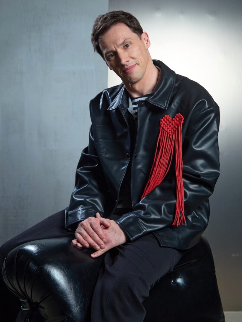 «Нет смысла убеждать тех, кто не хочет слышать»: почему внебрачный сын народного артиста Спартака Мишулина не получил официального признания