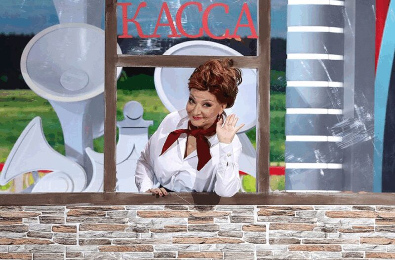 Елена Степаненко на съёмках телешоу после громкого развода.