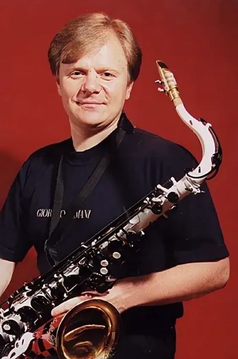 Три развода и боль разлуки с сыновьями за океаном : Как Игорь Бутман в 50 с лишним лет нашёл «взаимный расчёт» с женой, которая младше его на 32 года?