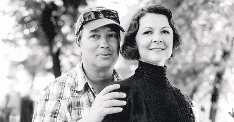 Семья Урсуляк: отец Сергей Урсуляк, мать Лика Нифонтова и старшая сестра.