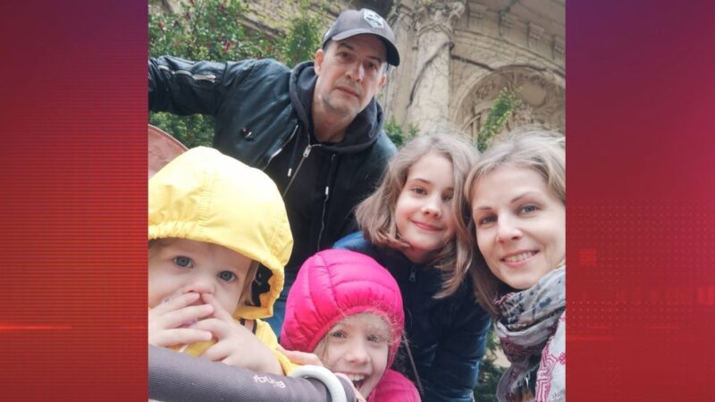 Актер после деликатной пластической операции.