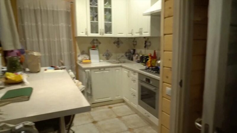 Ароматное варенье из ягод и фруктов, выращенных на собственном огороде.