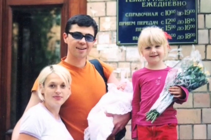«Я всегда знал, как будет выглядеть моя жена»: как 59-летняя вдова Сергея Бодрова-младшего хранит его память и воспитывает талантливых детей