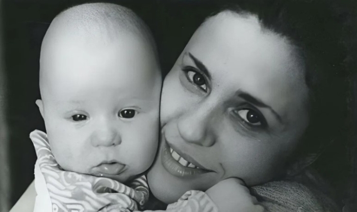 За «хрустальным голосом» скрывалась драма: 20 лет одиночества в браке и сын, назвавший творчество «балаганом»