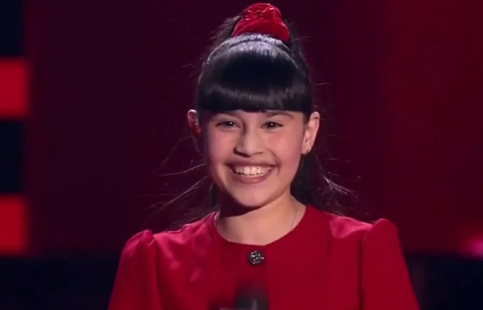 Брошенная в 3 года: как Диана Анкудинова стала звездой, а родная мать «вспомнила» о ней