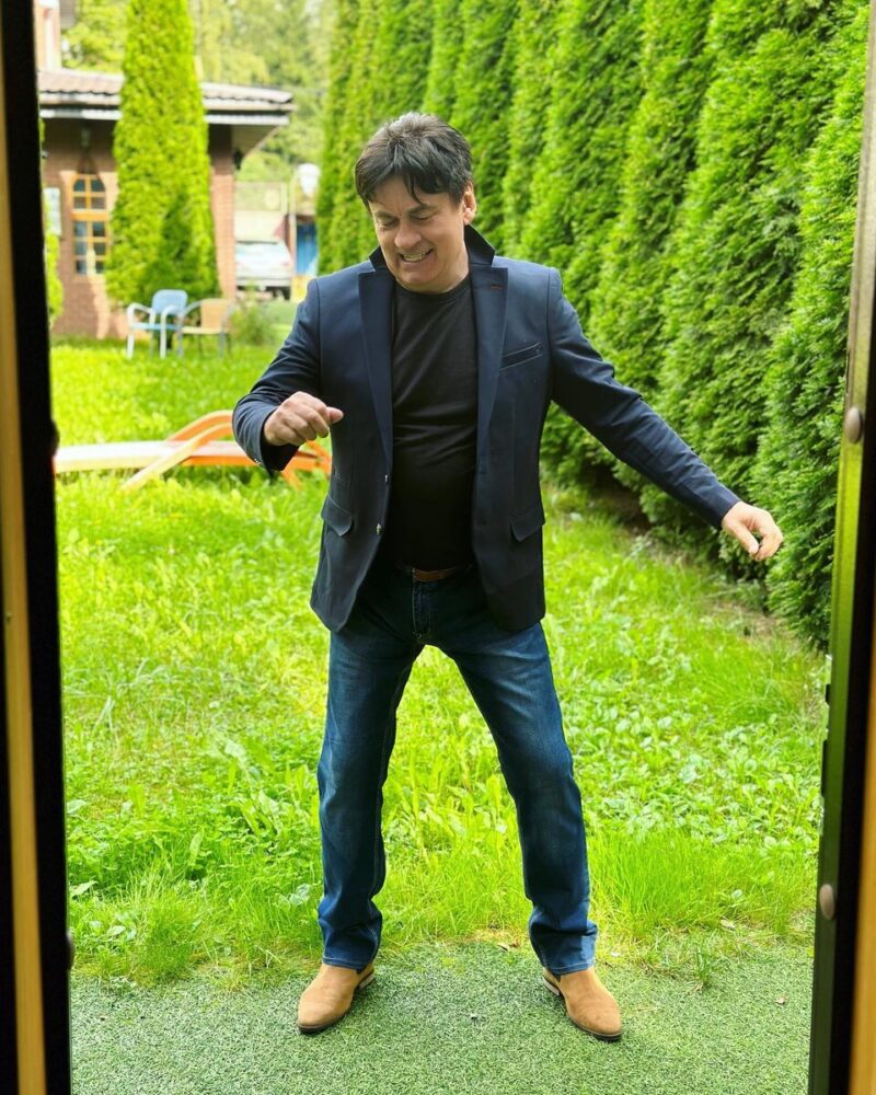 Дуэт Александра Серова и Ольги Зарубиной, подаривший артисту первую известность.