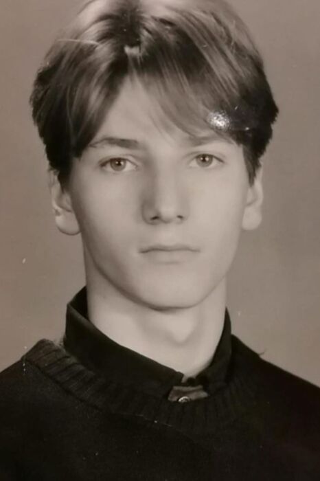 «Некиногеничен», два развода и борьба с амплуа : Александр Устюгов обрёл трижды скреплённый брак с Аглаей Шиловской