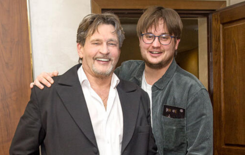 Сыновья знаменитых актёров: бремя славы и собственный путь.