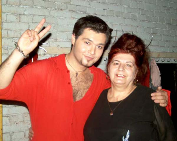 Отец Георгий Чумаков — болгарин, художник-реставратор.