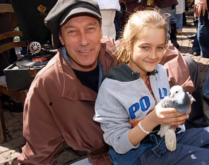 Елизавета Янковская и Данила Ипполитов.