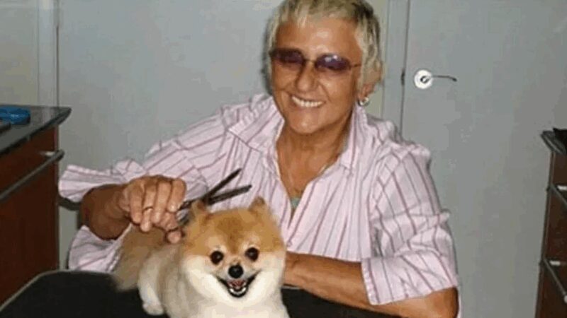 Людмила Исакович, верная спутница жизни артиста, сегодня отмечает 73-летие.