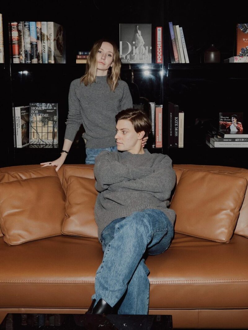 Павел Табаков и Ксения Ермоленко: редкие, но искренние совместные снимки появляются в его личном блоге.