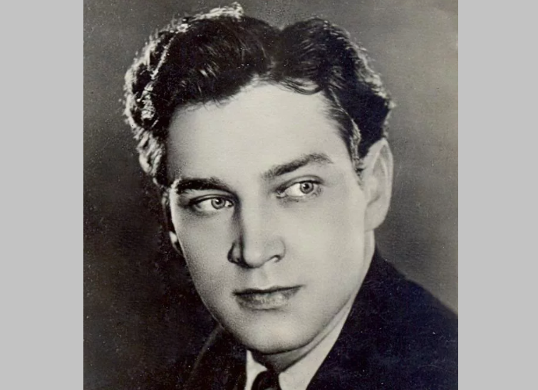 Владлен Давыдов в фильме «Встреча на Эльбе».