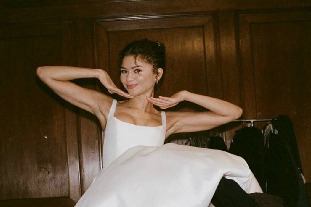 «Драма» официально вышла в прокат»: Зендея поделилась кадрами в свадебном образе