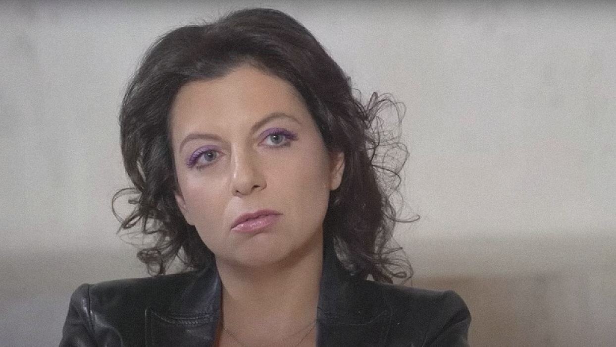 «Подружка вытащила меня из окна»: Маргарита Симоньян рассказала о своём психическом состоянии