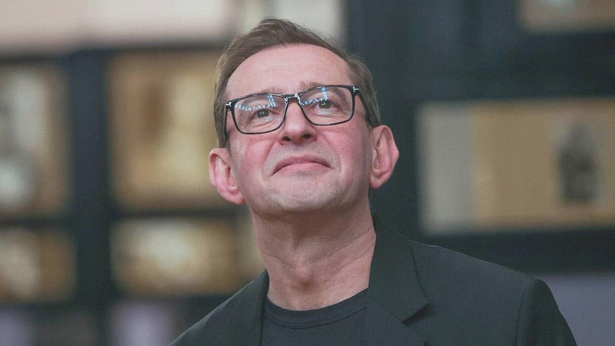 «Появилась дополнительная нагрузка»: Константин Хабенский рассказал, что разрывается между должностями