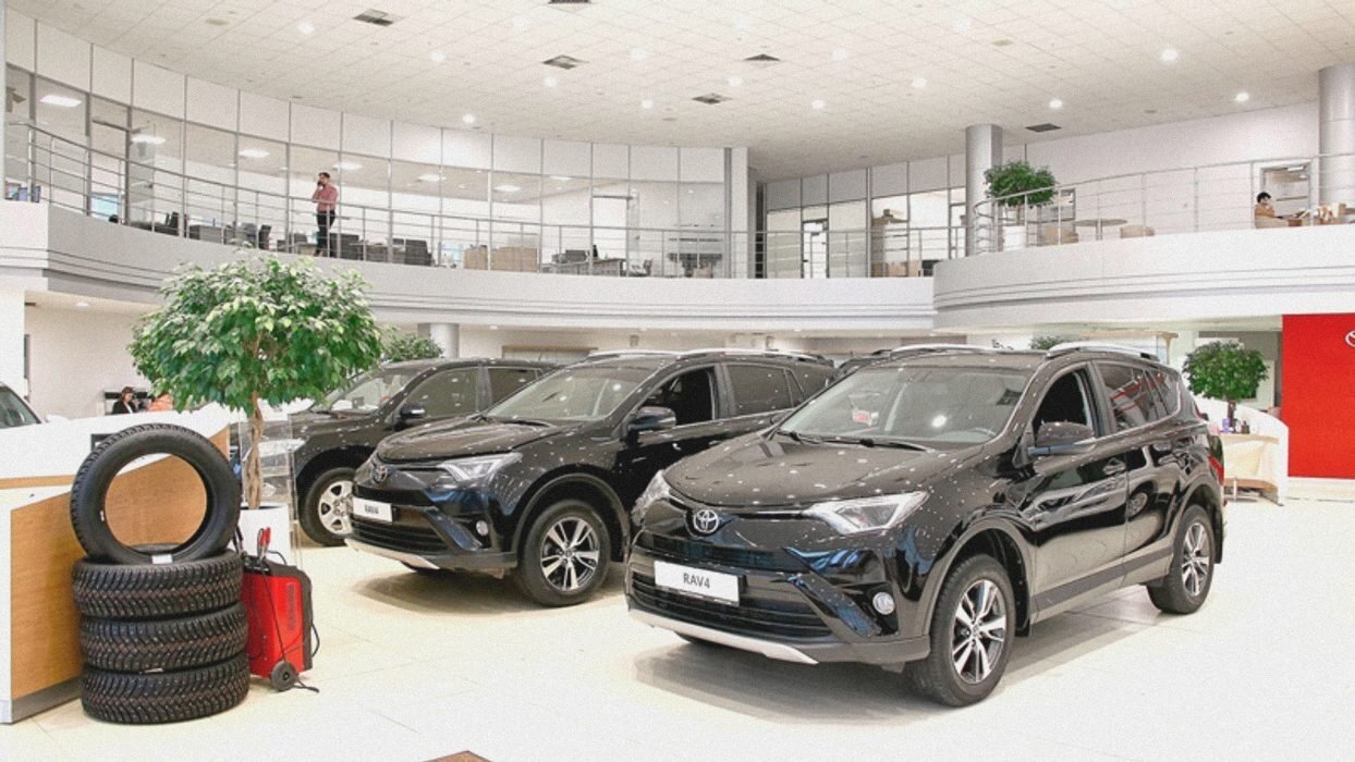 Toyota захватывает вторичный рынок: лишь Lada осталась впереди
