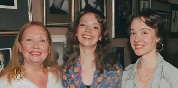 Тайны Светланы Рябовой: как звезда экрана и сцены пережила развод и нашла любовь, которую бережет от посторонних глаз