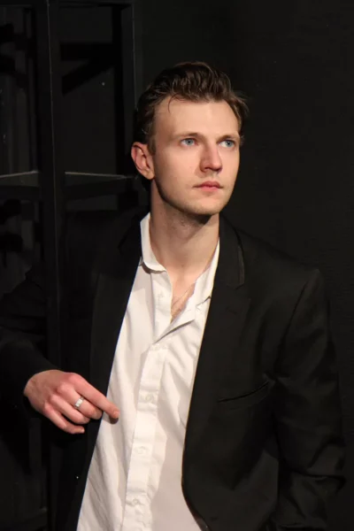 Возраст любви не помеха: как известные актрисы нашли счастье с мужчинами моложе себя