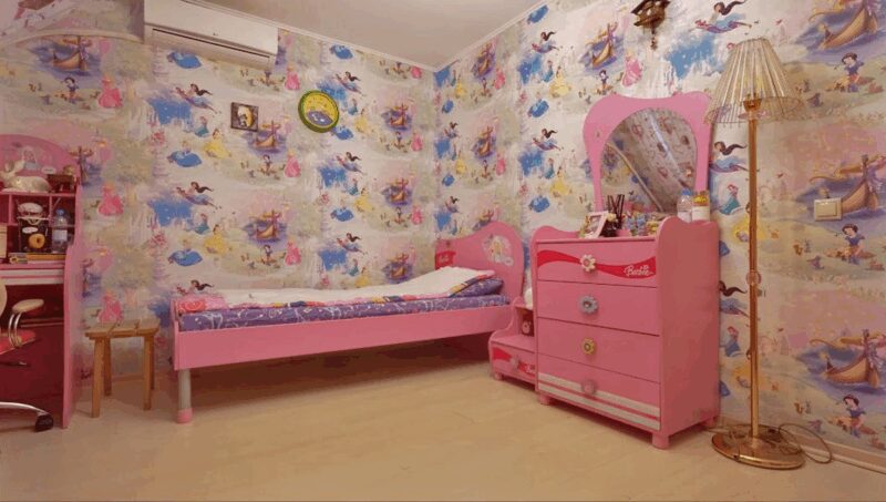 Моё место силы: как Алла Довлатова создала дом 1956 года, где четверо детей спят на морозе, а она «чувствует себя моложе»