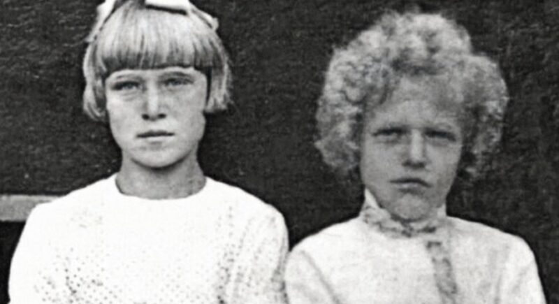 Римма и Леонид Марковы в детские годы