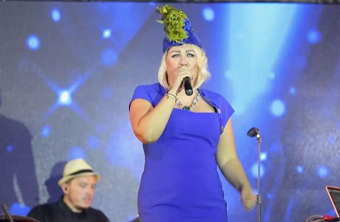 От эльфа до амазонки: звезды, чьи формы менялись вместе со славой и характером