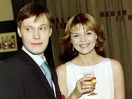 Дарья Юрская и Алексей Лебедев: долгий путь от школьной любви до повторного брака.