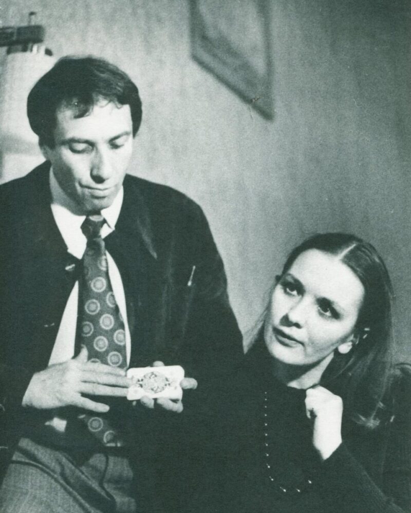 Юная Дарья Юрская на съёмках фильма «Любовь и голуби» с отцом Сергеем Юрским.