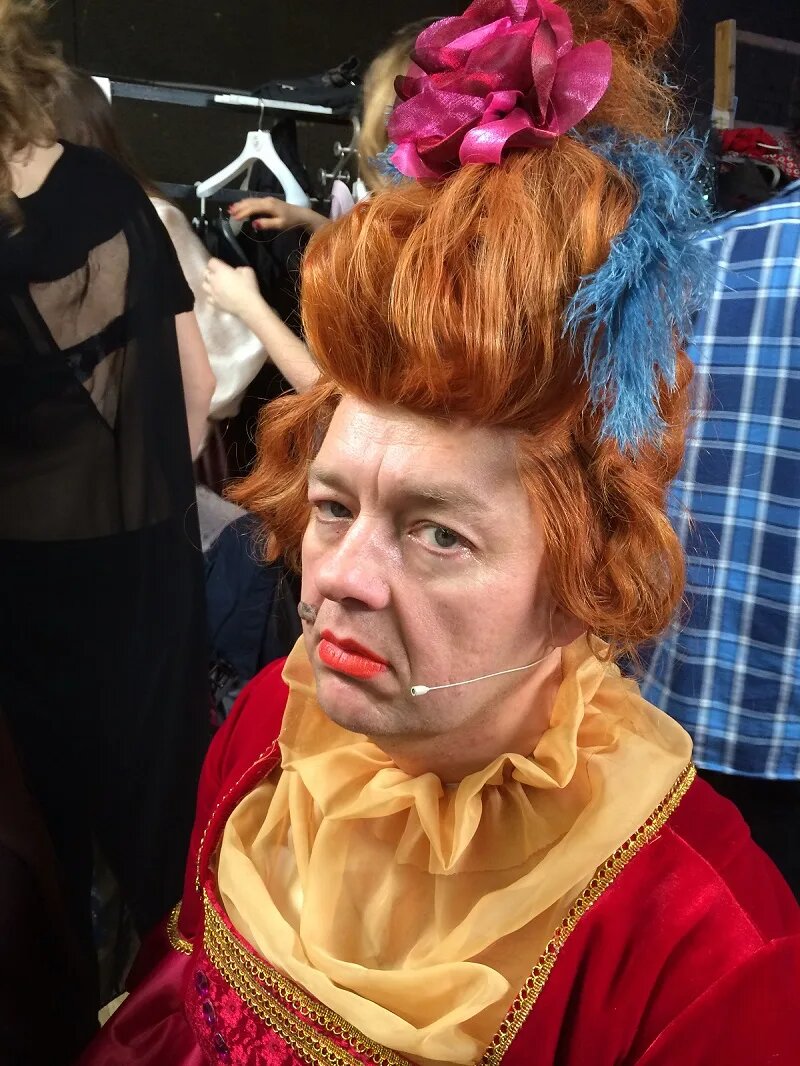 За кулисами шоу: Сергей Нетиевский в рабочем процессе.