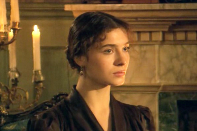 Елена Подкаминская: Как перфекционистка из «Кухни» дважды обожглась в любви и стала многодетной мамой