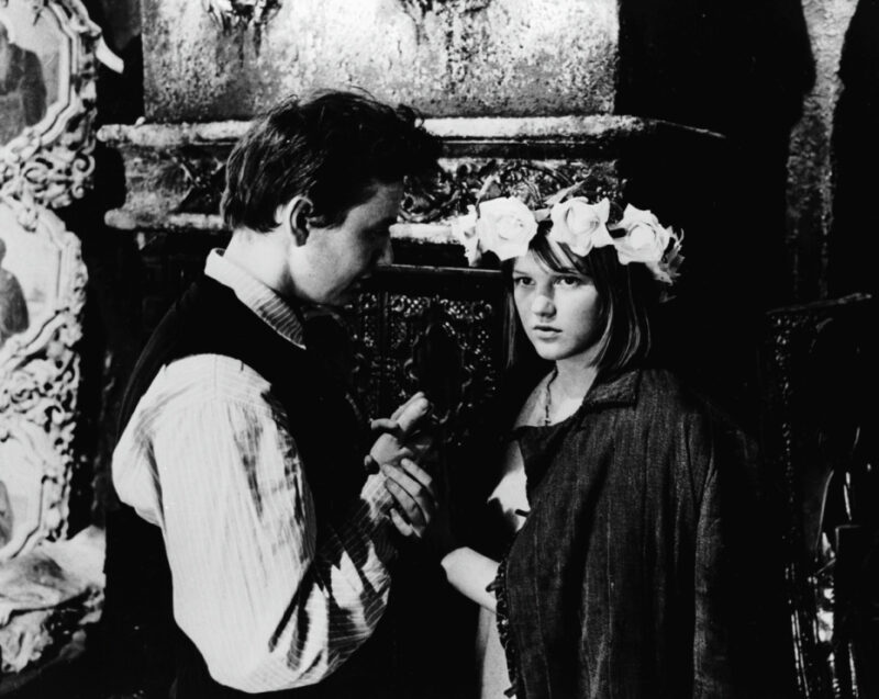 Молодые Олег Табаков и Елена Проклова в 1970 году.