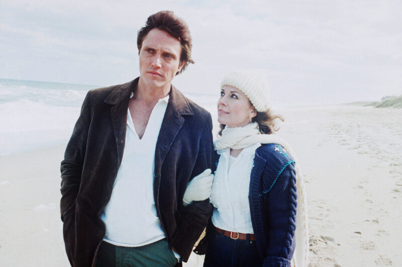 Тень смерти: звезды, оказавшиеся в центре трагических расследований