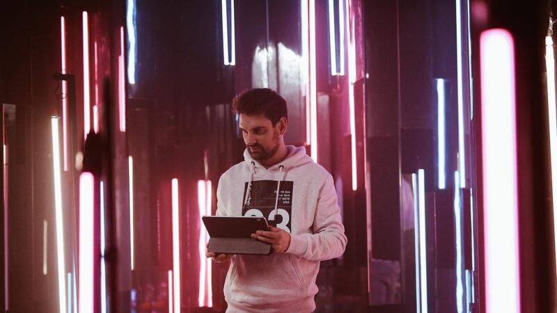 «Мы не закончим, мы продолжим»: трогательное прощание сына с Алексеем Пимановым и горькая правда о его семье