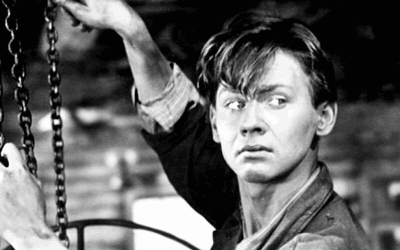 Олег Табаков в начале своей блистательной актерской карьеры.