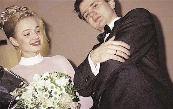 Елена Кизякова — верная спутница жизни, ставшая надёжным тылом для знаменитого ведущего.