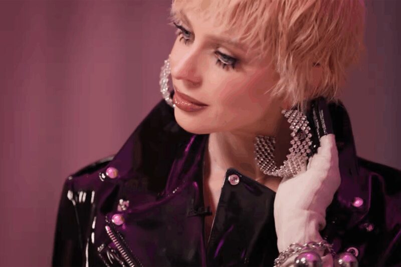 Взгляд, полный решимости: Наталья Поклонская во время беседы.