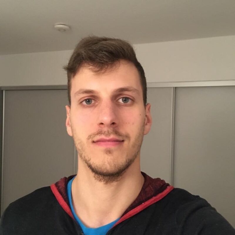 Сергей Газаров с младшим сыном Степаном.