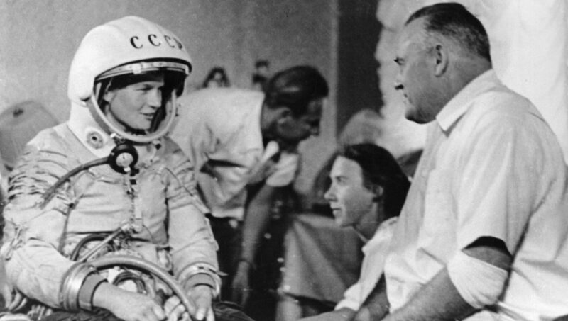 Образ легендарной «Чайки» претерпел значительные изменения в общественном сознании.