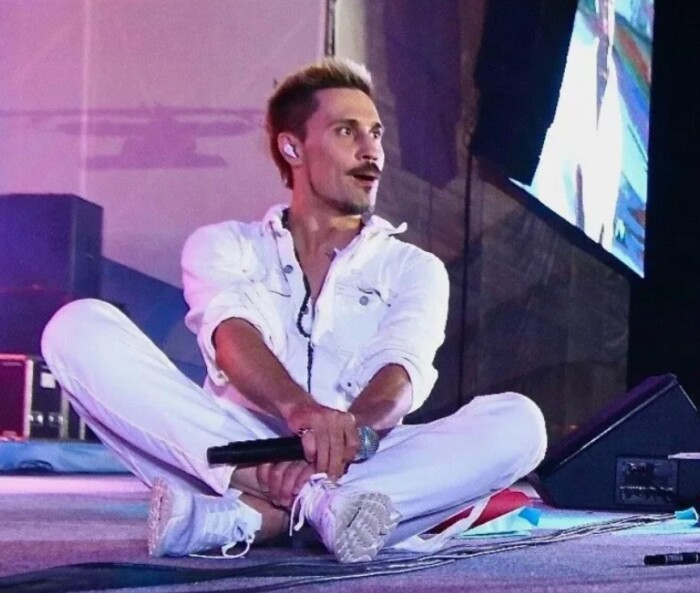 Изнанка славы: Почему Билан плакал, Лепс ругался, а Волочкова «расслаблялась»