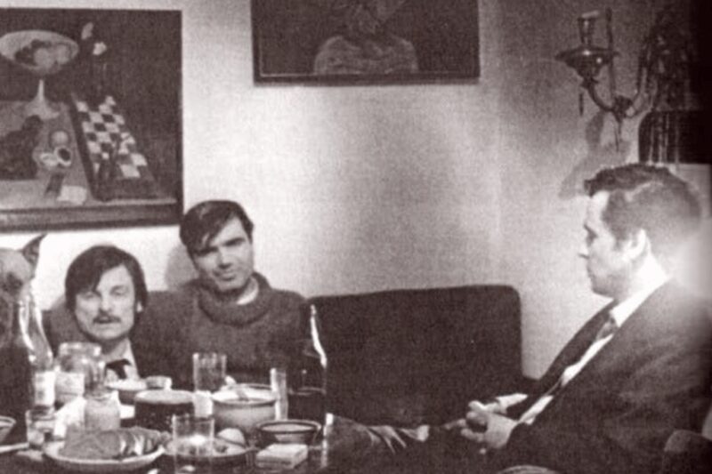 Геннадий Шпаликов в кругу коллег: Андрей Тарковский и Михаил Ромадин.