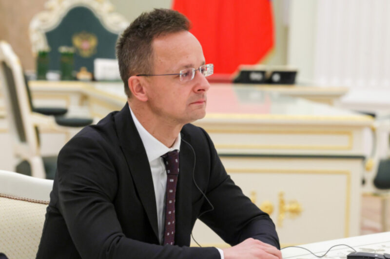 Финансовый «кислород» для Киева: Загадка заблокированного транша и тайные резервы