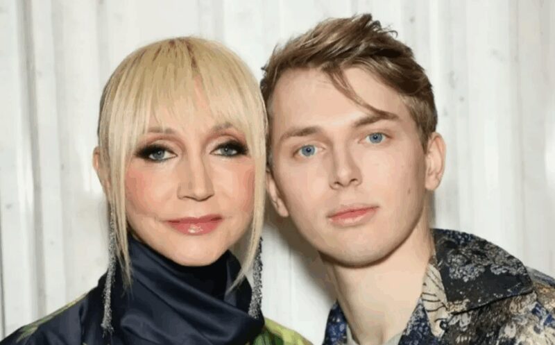 С матерью Кристиной Орбакайте Денни всегда поддерживал теплые отношения.