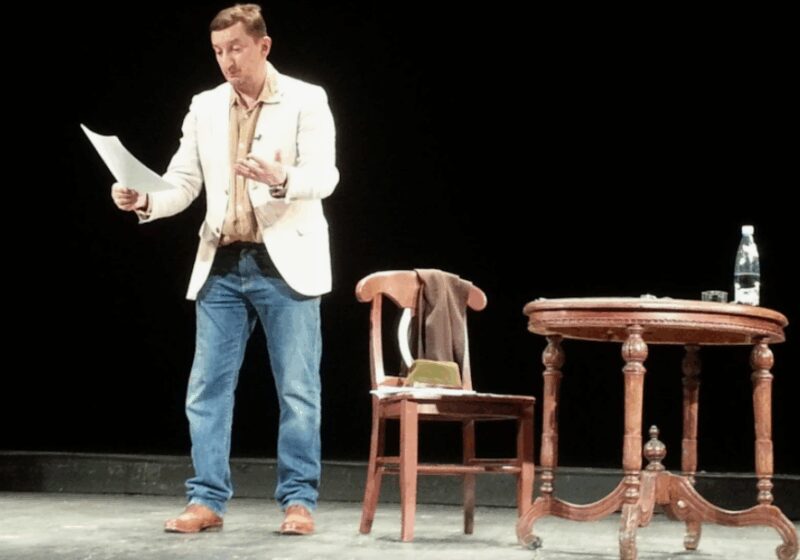 Александр Лыков и Юлия Меньшова в романтической комедии «Разборчивый жених».